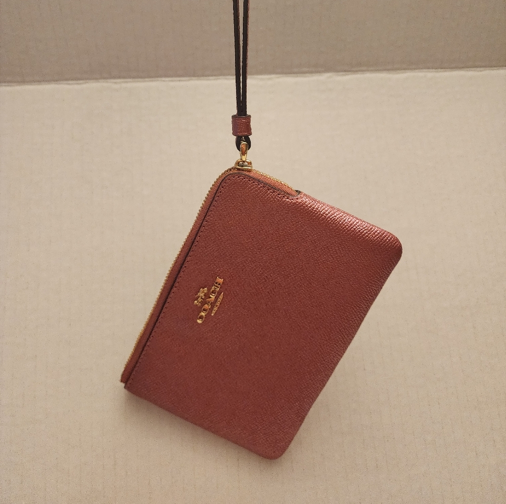 Coach pink pouch